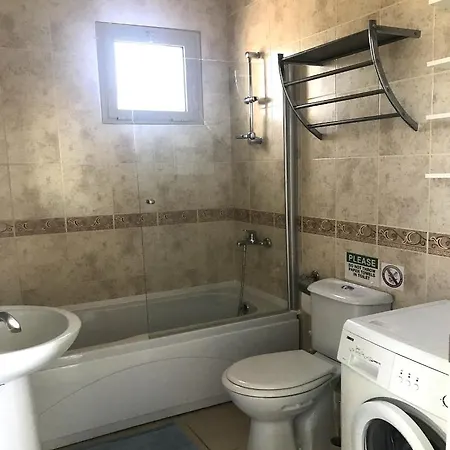 Apartament The Seaterra Reserve Penthouse With Mountains&seaviews And Rooftop Terrace Akanthou