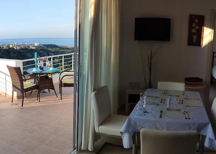 The Seaterra Reserve Penthouse With Mountains&seaviews And Rooftop Terrace アパート